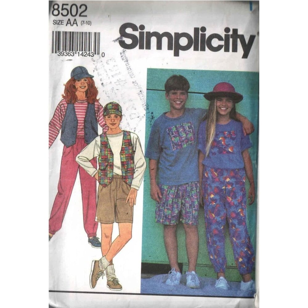 Simplicity Sewing Pattern 8502 Shorts Pants T-Shirts Vest Cap Unisex Sizes 7-10